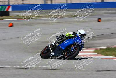 media/Apr-23-2022-Fastrack Riders (Sat) [[cb2d6ae73d]]/LEVEL 4/1PM TURN 6 OUTSIDE/
